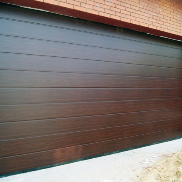 Секционные гаражные ворота Hormann LPU 42